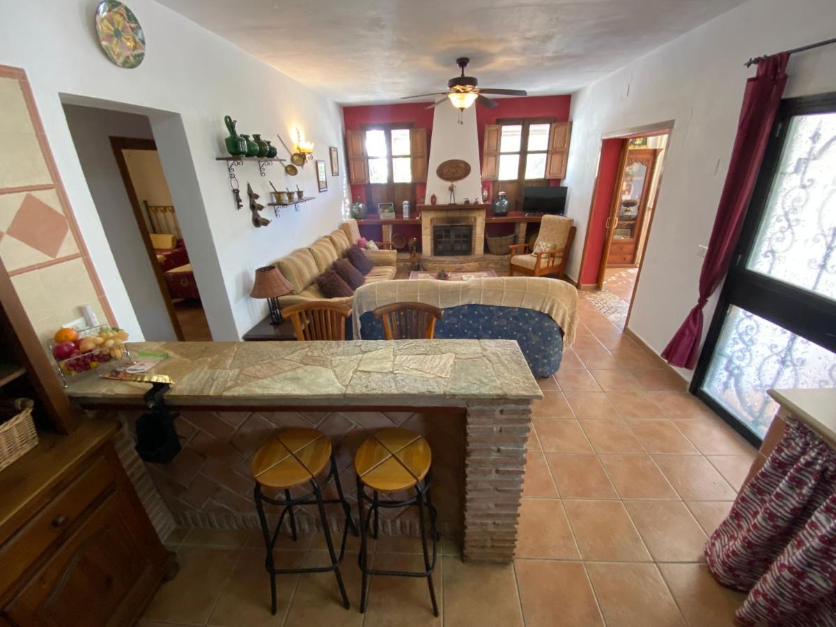 Valle de Abdalagís Casa El Saladilloヴィラ エクステリア 写真