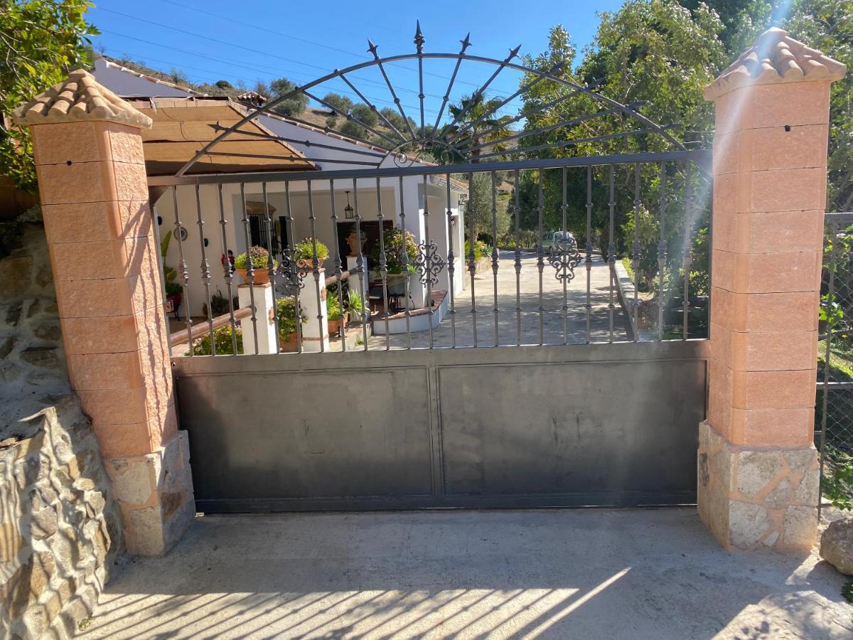 Valle de Abdalagís Casa El Saladilloヴィラ エクステリア 写真