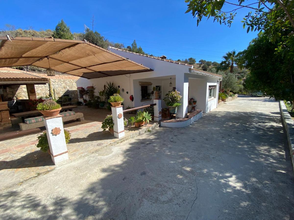 Valle de Abdalagís Casa El Saladilloヴィラ エクステリア 写真