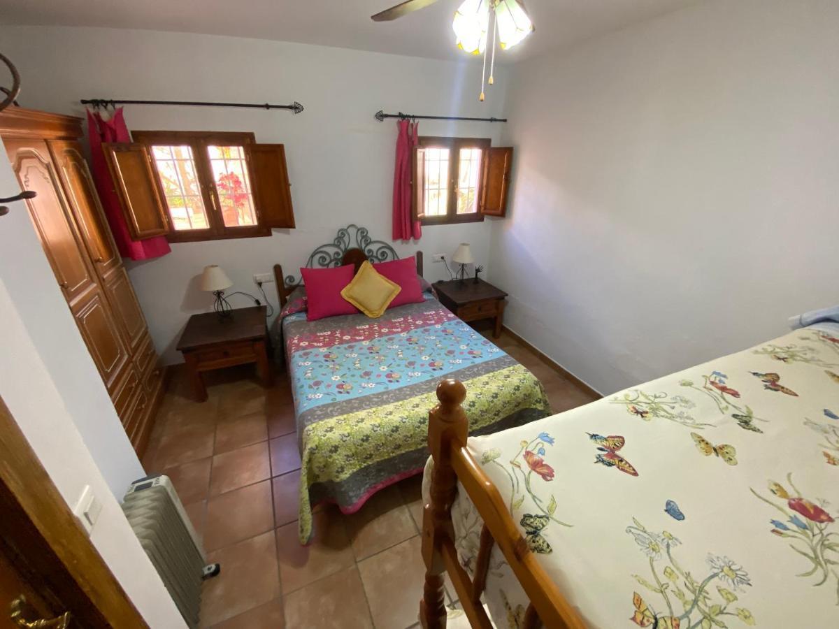 Valle de Abdalagís Casa El Saladilloヴィラ エクステリア 写真
